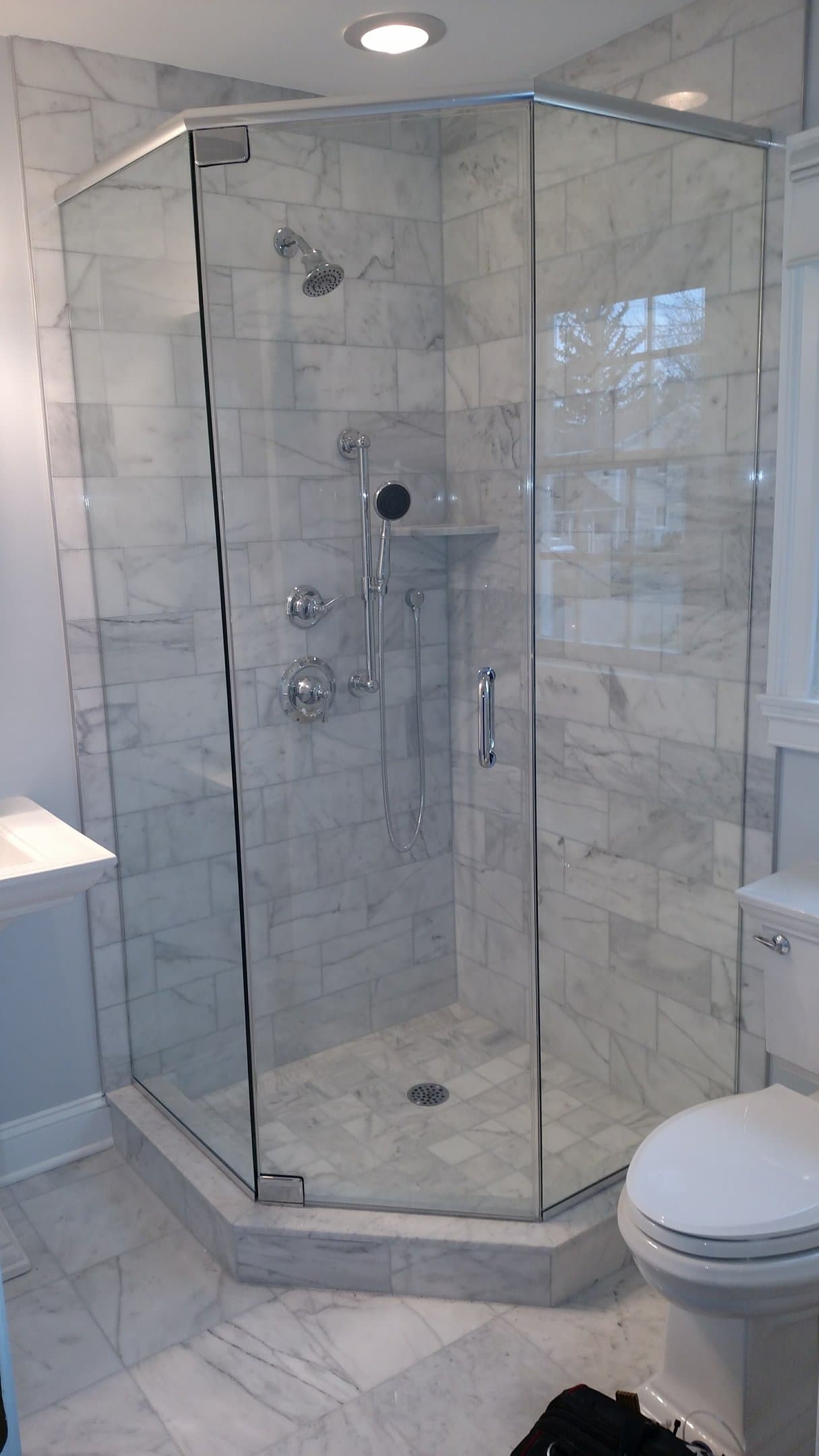 neo-angle marble shower